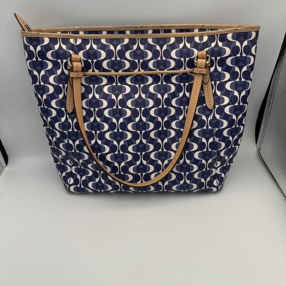 Coach city tote